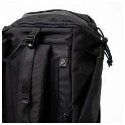 Doughnut Dynamic Large Titan 22 - Daypack -Outdoor Abenteurer Verkäufe doughnut dynamic large titan 22 daypack detail 8