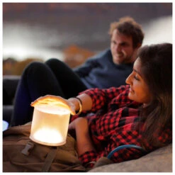 MPOWERD Luci Lux - LED-Lampe 7 MPOWERD Luci Lux - LED-Lampe -Outdoor Abenteurer Verkäufe mpowerd luci lux led lampe detail 4