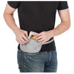 Pacsafe Coversafe X100 RFID Block - Hüfttasche -Outdoor Abenteurer Verkäufe pacsafe coversafe x100 rfid block huefttasche detail 3