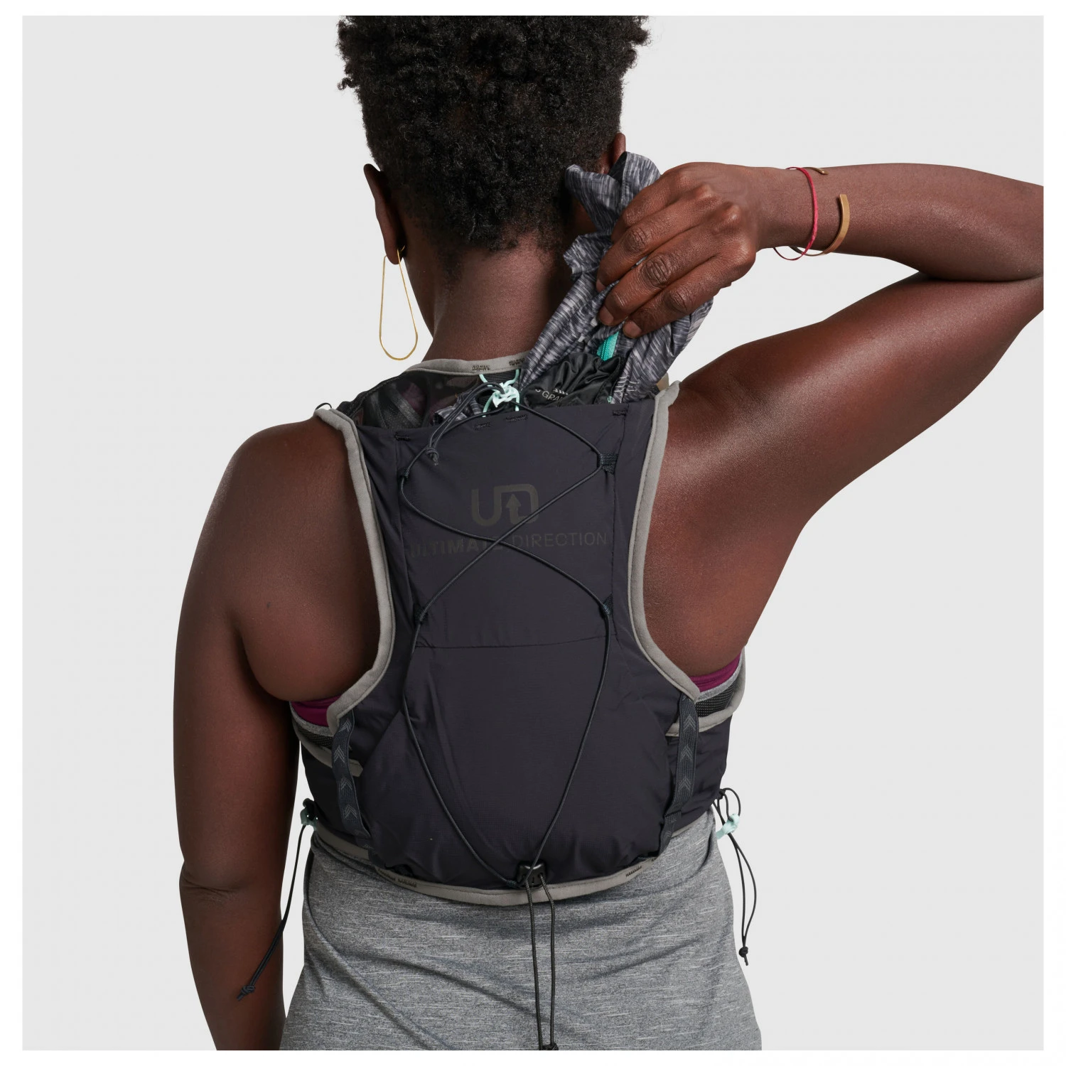 Ultimate Direction Women's Race Vesta 6.0 - Trailrunningrucksack 9 Ultimate Direction Women's Race Vesta 6.0 - Trailrunningrucksack – Bild 9